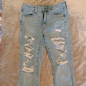 AE Jeans- light wash (high waisted)